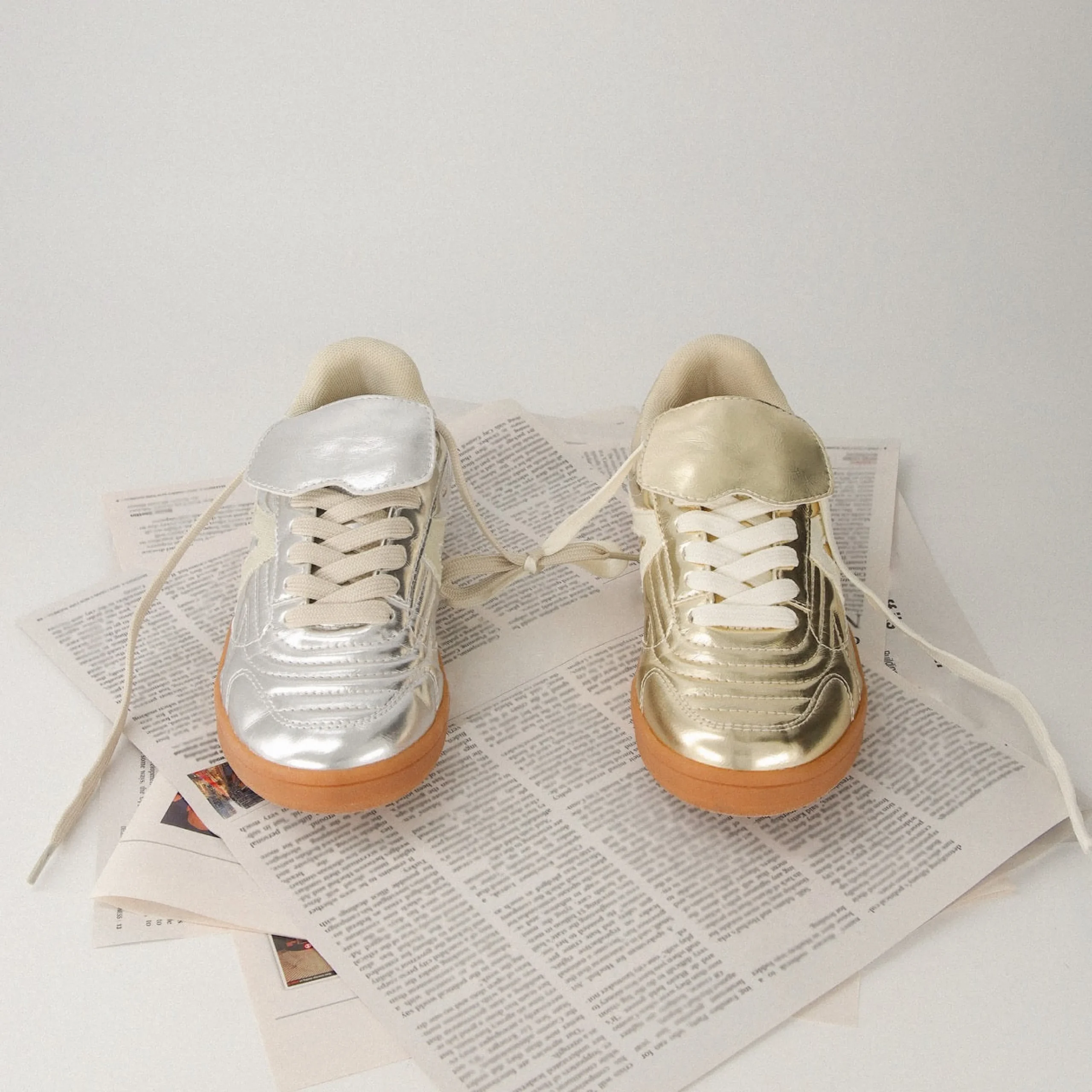 Fashion Sneakers | Sneakers>Cushionaire Astro Retro Sneaker