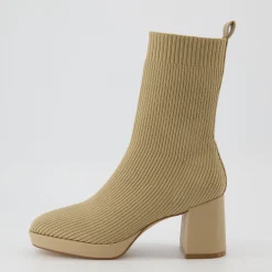 Platforms | Dress Boots><noscript><img width=