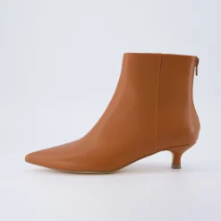Dress Boots | Booties><noscript><img width=