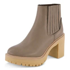 Chelsea Boots><noscript><img width=