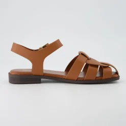 Flat Sandals><noscript><img width=