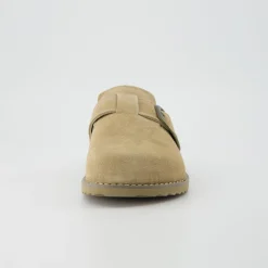 Clogs & Mules><noscript><img width=
