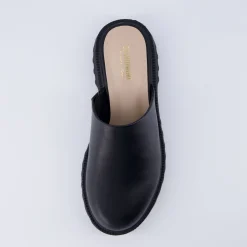 Clogs & Mules><noscript><img width=