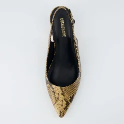 Pumps><noscript><img width=
