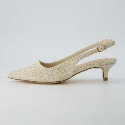 Pumps><noscript><img width=