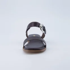Flat Sandals><noscript><img width=