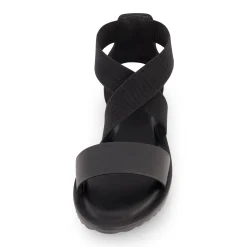Flat Sandals><noscript><img width=