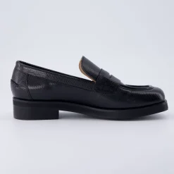 Loafers | Casuals><noscript><img width=