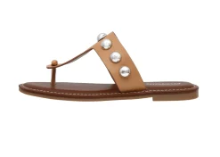 Flat Sandals><noscript><img width=