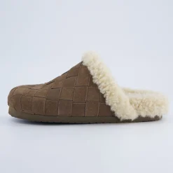 Slippers | Clogs & Mules>Cushionaire Cliche Suede Slipper