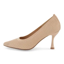 Pumps><noscript><img width=