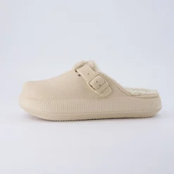Slippers | Clogs & Mules><noscript><img width=