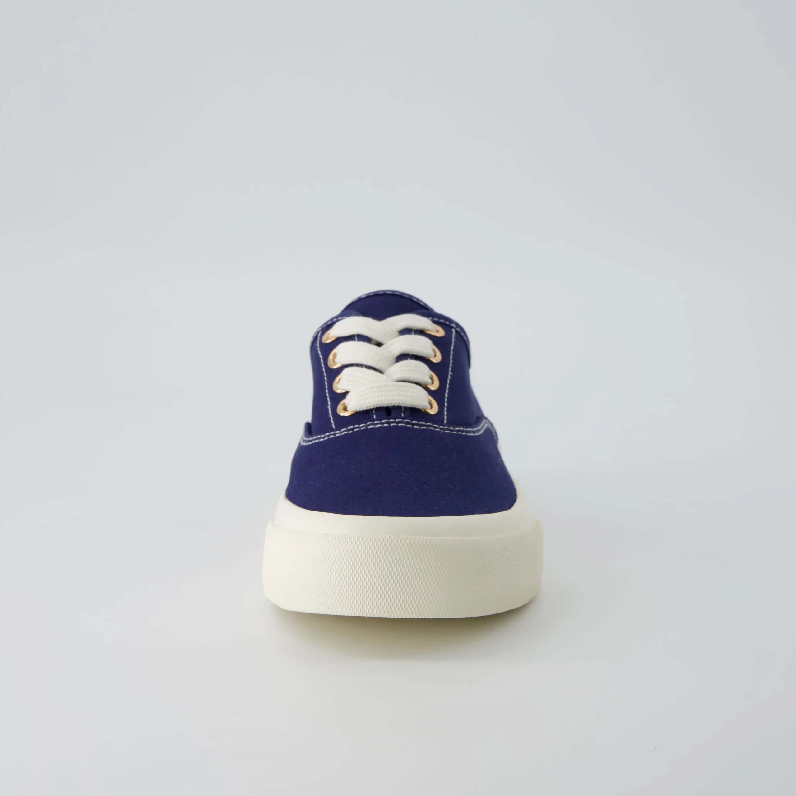 Fashion Sneakers | Canvas Sneakers>Cushionaire Freshman Canvas Lace-Up Sneaker