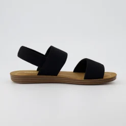 Flat Sandals><noscript><img width=