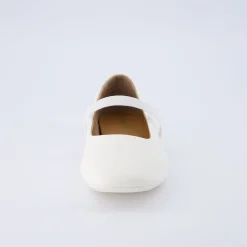 Mary Janes | Casuals><noscript><img width=