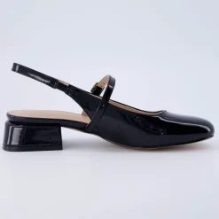 Mary Janes | Casuals><noscript><img width=