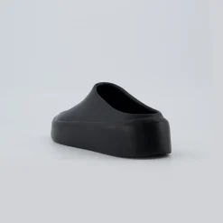 Comfort Sandals | Clogs & Mules><noscript><img width=