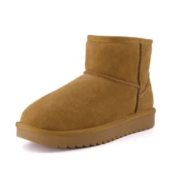Cozy Boots | Booties><noscript><img width=