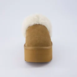 Slippers | Clogs & Mules><noscript><img width=