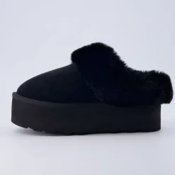 Slippers | Clogs & Mules><noscript><img width=