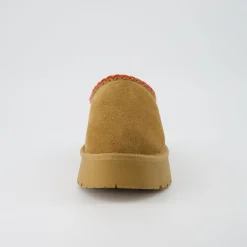 Slippers | Clogs & Mules><noscript><img width=
