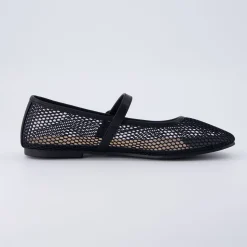 Mary Janes | Casuals><noscript><img width=