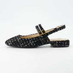 Mary Janes | Casuals><noscript><img width=