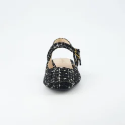 Mary Janes | Casuals><noscript><img width=