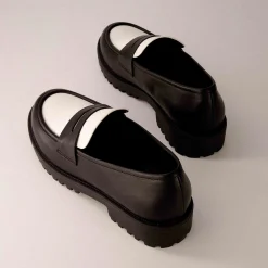 Loafers | Casuals><noscript><img width=