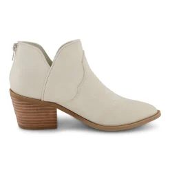 Booties><noscript><img width=