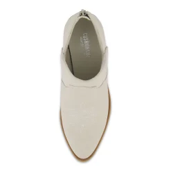 Booties><noscript><img width=