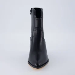 Booties><noscript><img width=
