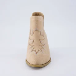 Booties><noscript><img width=
