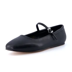 Mary Janes | Casuals><noscript><img width=