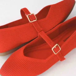 Mary Janes | Casuals><noscript><img width=