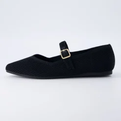 Mary Janes | Casuals><noscript><img width=