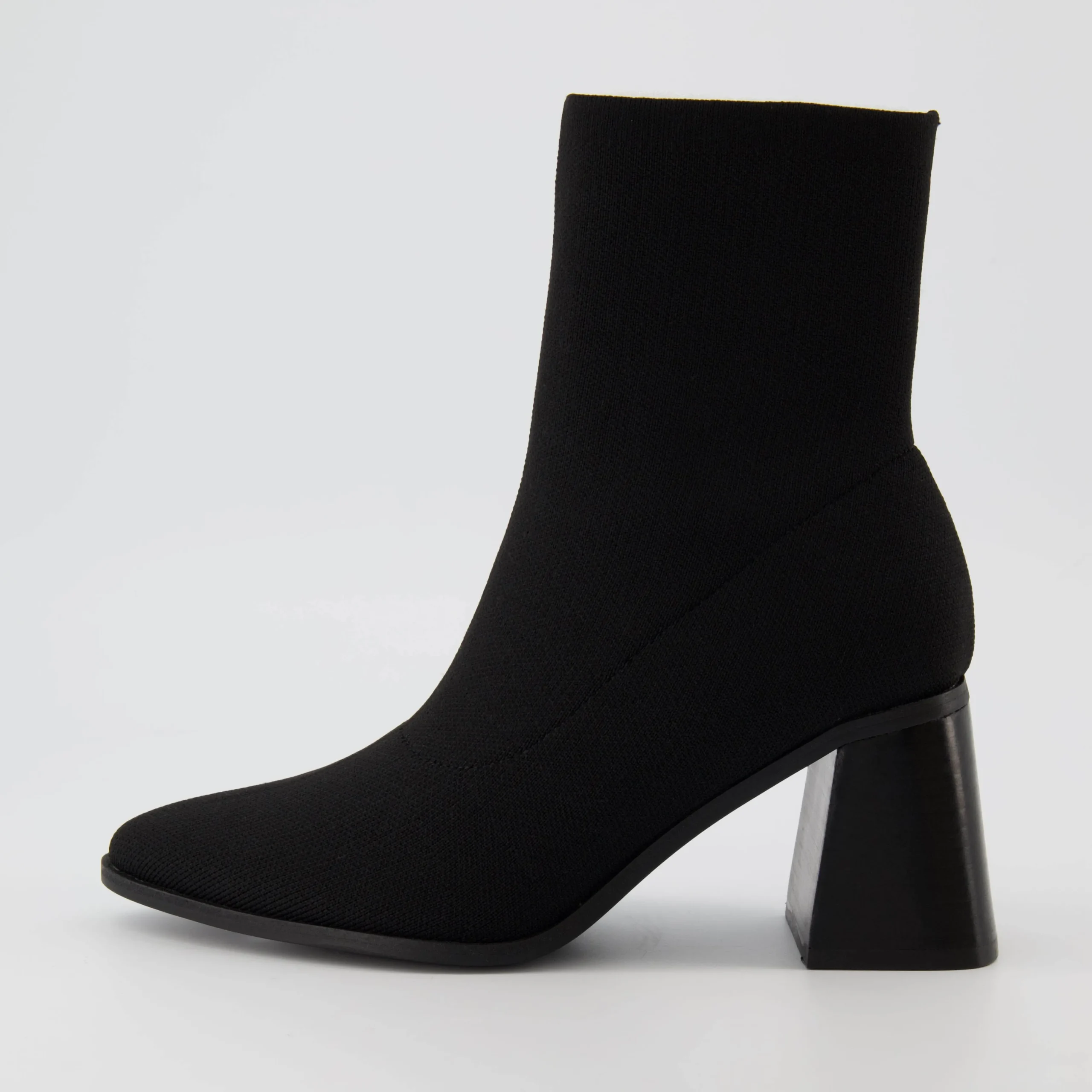 Dress Boots | Booties>Cushionaire Sterling Stretch Knit Boot