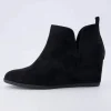 Booties>Cushionaire Tito Wedge Bootie