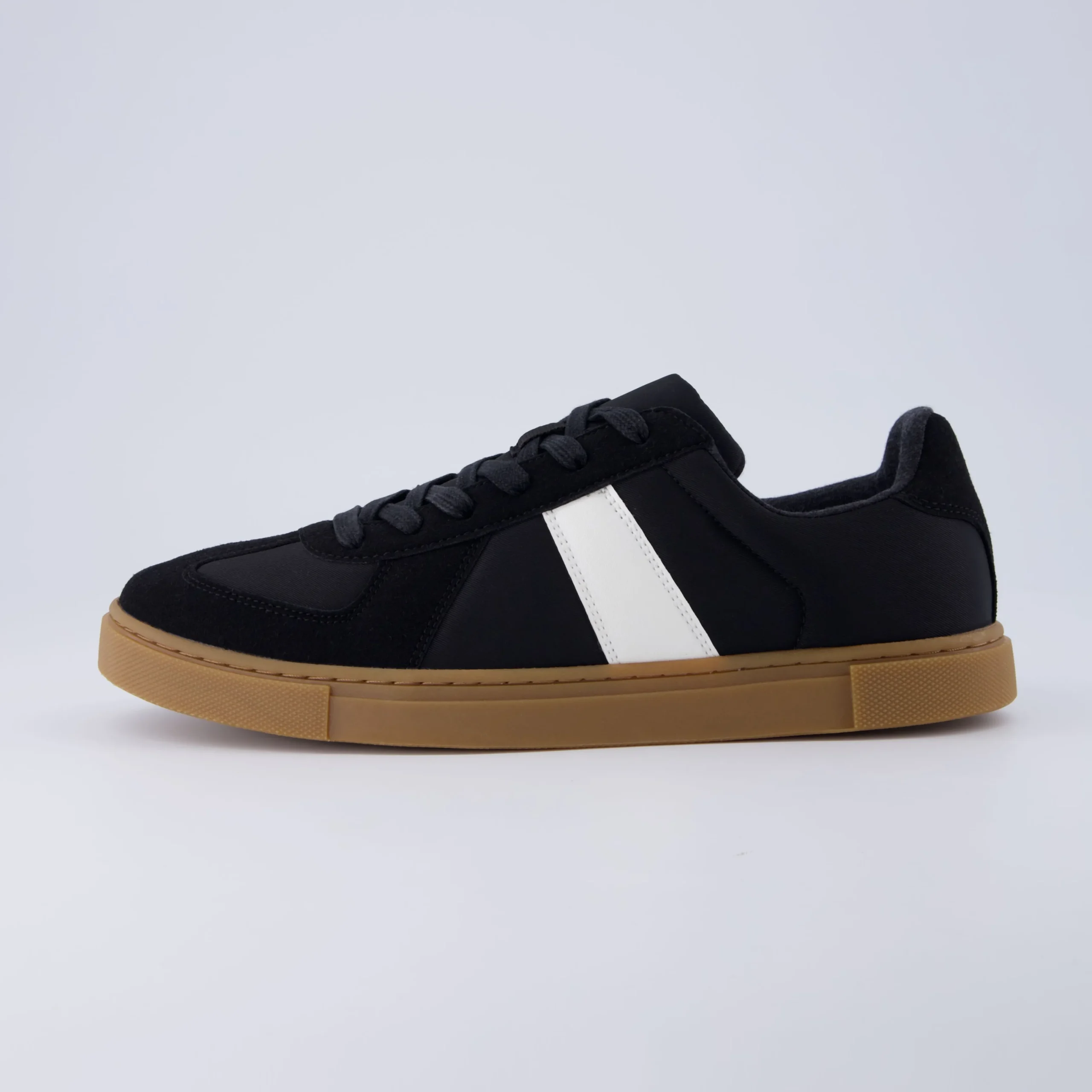 Shop All Men's>Cushionaire Troy Casual Sneaker