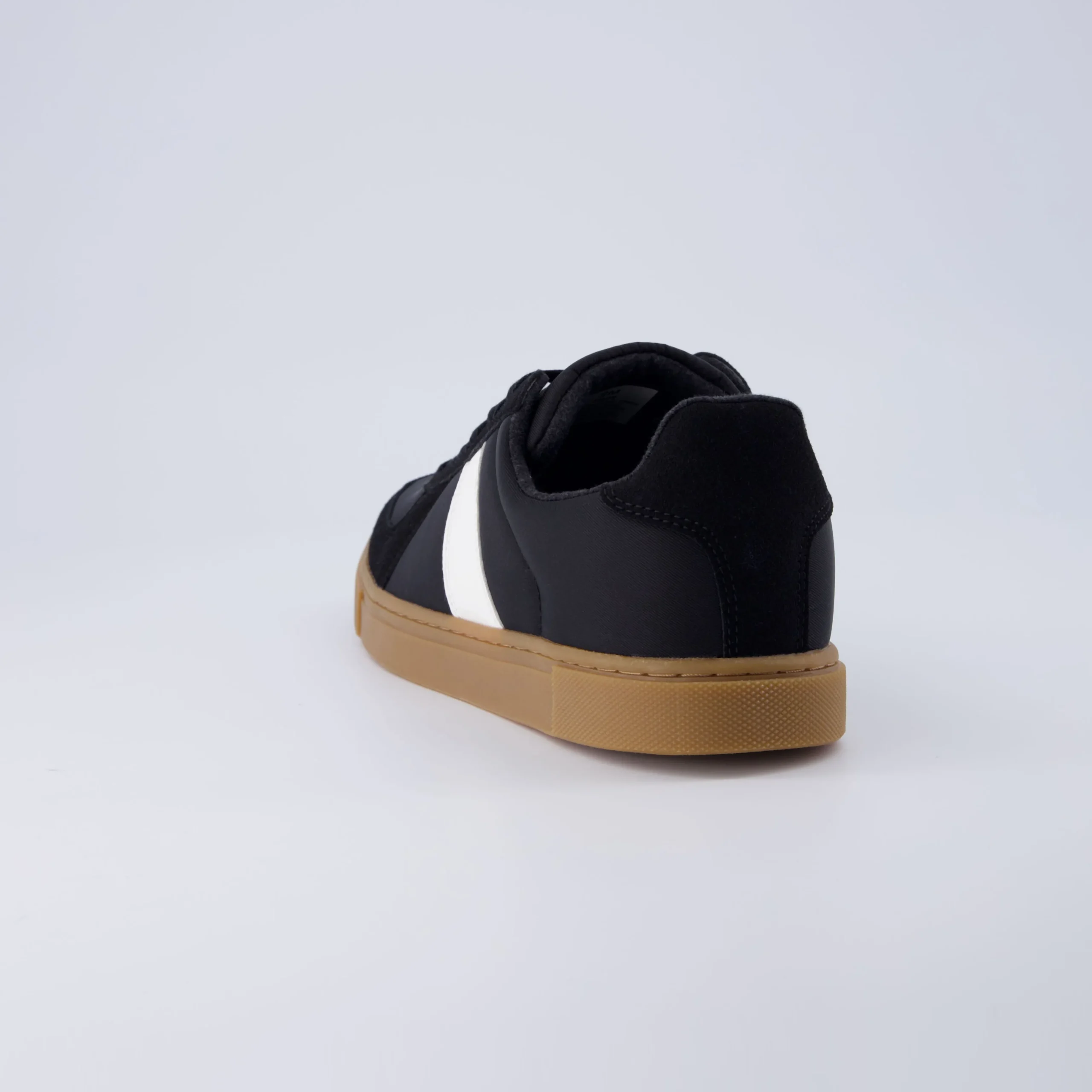 Shop All Men's>Cushionaire Troy Casual Sneaker