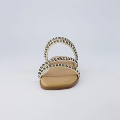 Flat Sandals><noscript><img width=