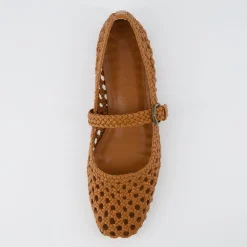 Mary Janes | Casuals><noscript><img width=