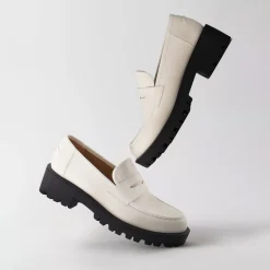Loafers | Casuals>Cushionaire Wonder Lug Sole Loafer