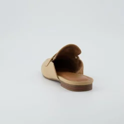 Clogs & Mules | Casuals><noscript><img width=