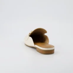 Clogs & Mules | Casuals><noscript><img width=
